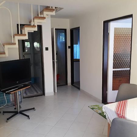 Retrovilla บาลาทอนเคเนเช ภายนอก รูปภาพ